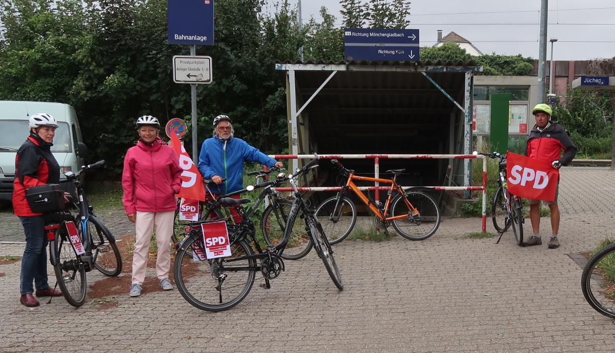 SPD erkundet per Fahrrad unsere Stadt und findet viel